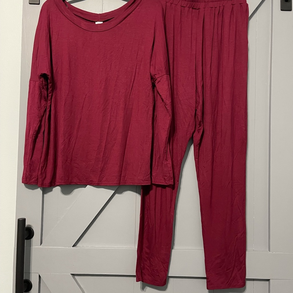 Lounge Set NWT